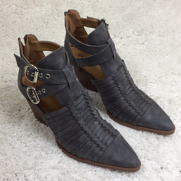Slate Pointed Double Buckle Bootie - Picture 8 of 8